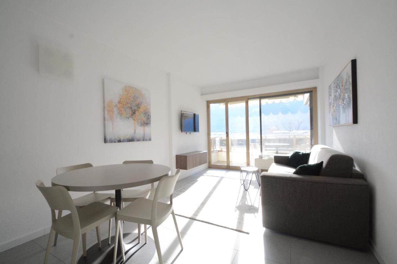 La Costa Di Alex Apartment Minusio Bagian luar foto